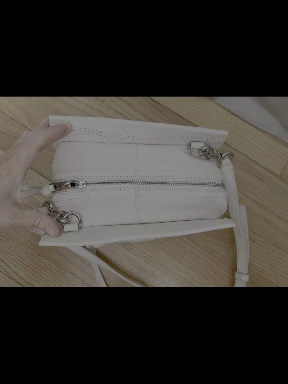 Marc Jacobs cruiser white Leather bag handbag silver zipper $495 small size